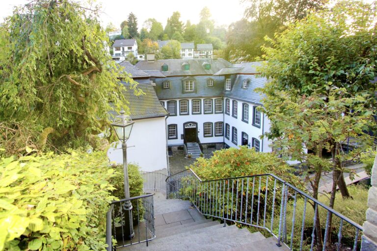 main-green-4-5-scaled